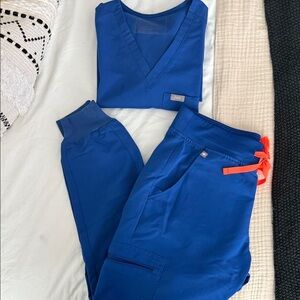 Figs Winning Blue Women's Jogger Set